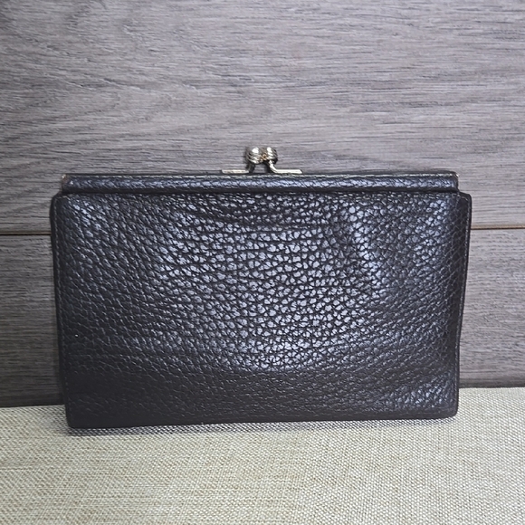 Vintage Dooney & Bourke Brown Pebble Leather Checkbook Wallet - Picture 2 of 7